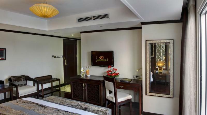 Golden Lotus Boutique Hotel Ханой Экстерьер фото